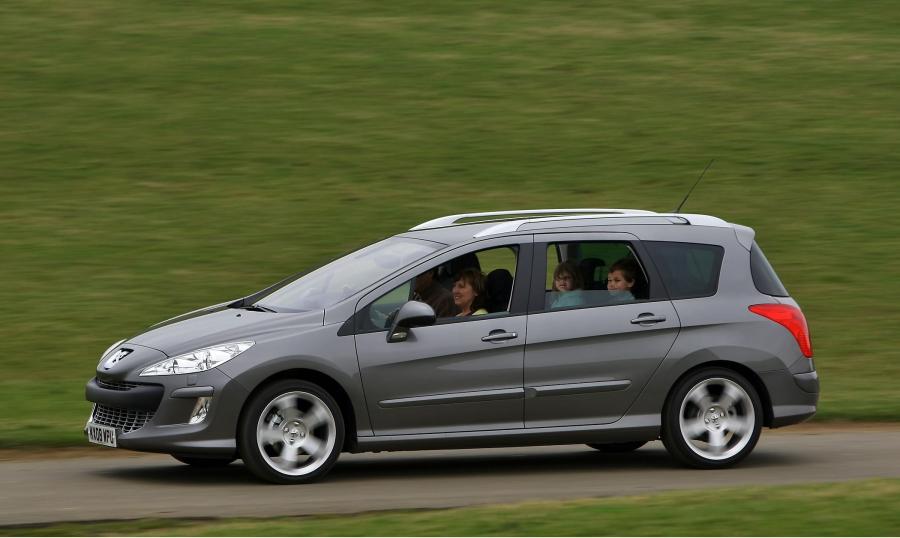  Peugeot 308 SW 2009 года  (фото 130 из 140)